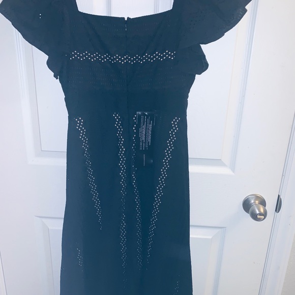 Dress - Picture 5 of 5